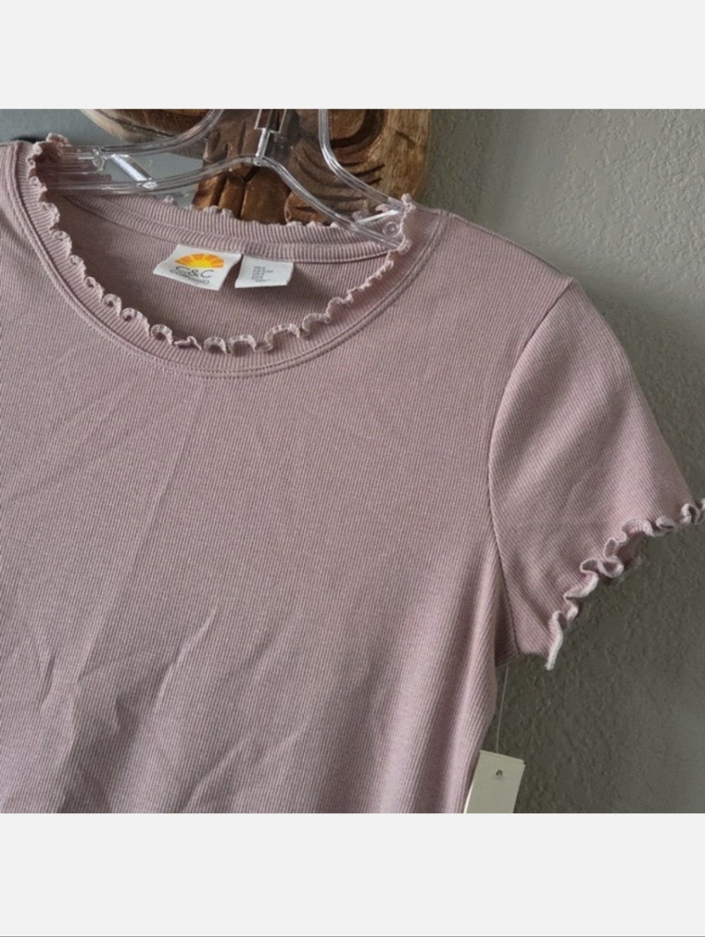 C&C California NWT Dusty Mauve Lettuce-Trim Short Sleeve Tee - Picture 3 of 7